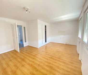 Location Appartement 2 pièces 43m² - Photo 6