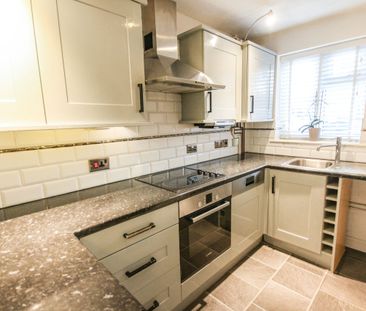 Two-Bedrooms Semi-Detached House - Photo 5