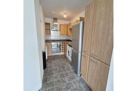 2 bed flat for rent in Granton - Photo 4