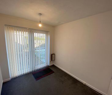 3 bedroom bungalow to rent - Photo 1