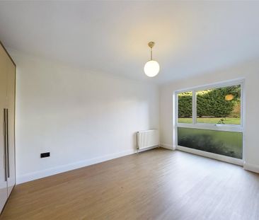 2 bedroom semi-detached house to rent - Photo 2