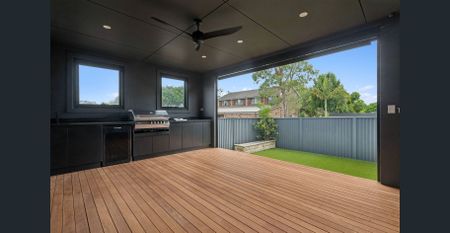 Renovated home in sought after pocket - Photo 5