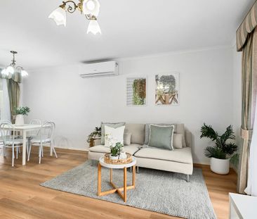 Perfect family proportions in the exclusive 'Croydon Hills' pocket - Photo 6