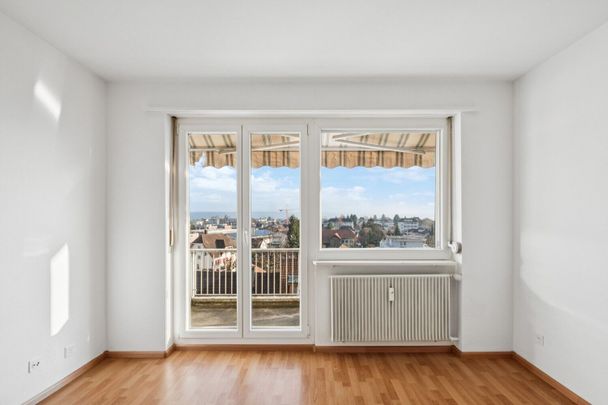 Move in now – recently renovated apartment quiet, green and central - Foto 1