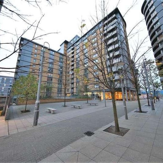 Trentham Court, Victoria Road, North Acton, W3 - Photo 1