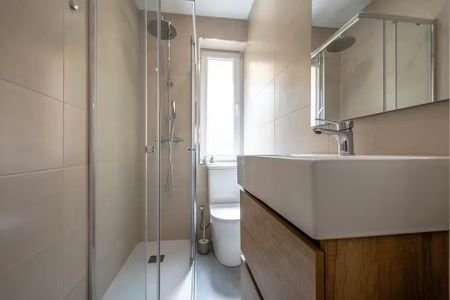 Carrer de Menorca, Valencia, Valencian Community 46023 - Photo 3