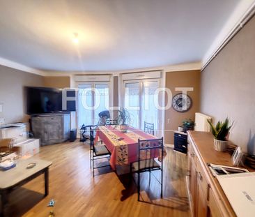 A LOUER - CENTRE VILLE DE VIRE NORMANDIE - GRAND T2 de 68,99 m² EN ... - Photo 3