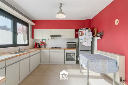 Halfopen 2-slaapkamerappartement met terras en garage - Photo 4