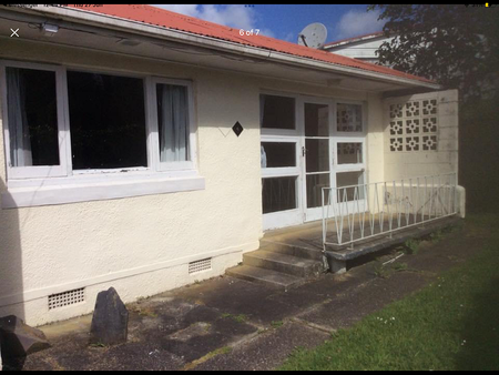 Two Bedroom Unit with Big Compound Mt Wellington - Photo 2