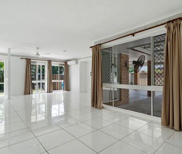 Huge Family Home That Ticks ALL The Boxes! - Photo 1