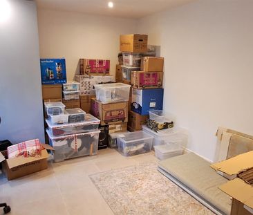 5 bed semi-detached house to rent in Robin Hood Drive, Bushey, WD23 - Photo 5