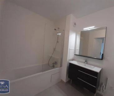 Appartement à louer 3 pièces 63.69m² - Photo 2