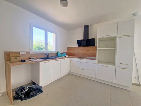 Location Maison 4 pièces 85m² MONTARNAUD 34570 - Photo 4