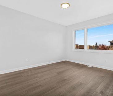 For Lease - 701 Glenroy Gilbert Drive Unit# Unit 07, Barrhaven, Ont... - Photo 3