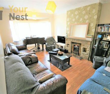 4 bedroom semi-detached house to rent - Photo 2