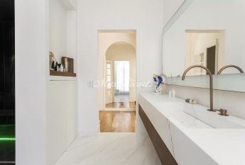 Espectacular planta baja en zona Turó Park