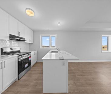 For Lease - 110 Parnian Private, Barrhaven, Ontario - Photo 5