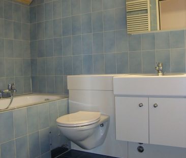 Appartement en attique dans le quartier des Eaux-Vives - Foto 5