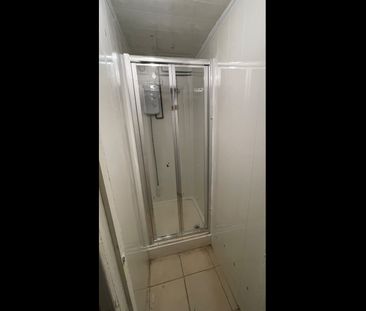Room in a Shared House, Brintons Road, SO14 - Photo 5
