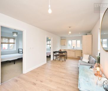 3 bedroom apartment to rent - Photo 1