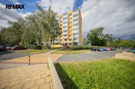 Pronájem 2+1 s balkonem, šatnou, komorou a sklepem na ul. Jílová v Olomouci - Photo 3