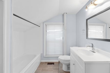 For Lease - 409 Bleecker Avenue, Belleville, Ontario - Photo 5