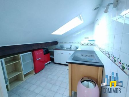 COURBEVOIE - 2 P MEUBLE SOUS COMBLES 36m² / 100m² au sol - Photo 5