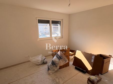 3.5 Zimmer, 86 m², 1. Stock - Photo 3