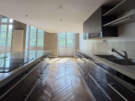 Appartement Lyon 4 pièces 168.24 m2 - Photo 4
