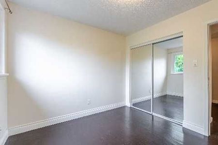 For Lease - 360 Homestead Court, London North, Ontario - Photo 3