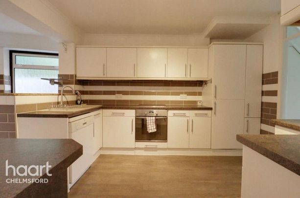 3 bedroom semi-detached house to rent - Photo 1