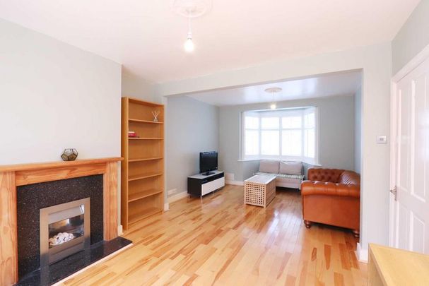 3 bedroom terraced house to rent - Photo 1