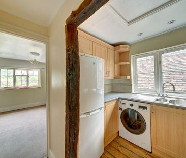 1 bedroom flat to rent - Photo 6