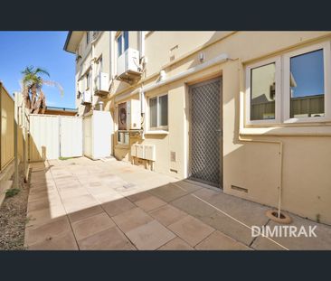 3/52 North Esplanade, Glenelg North, SA 5045 - Photo 6