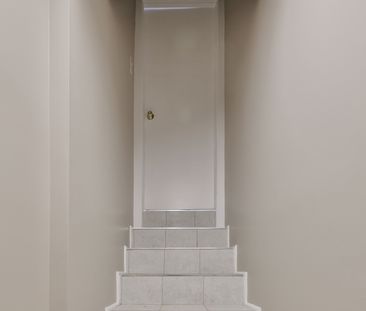 For Lease - 47 Washington Avenue Unit# Lower, Oakville, Ontario - Photo 2