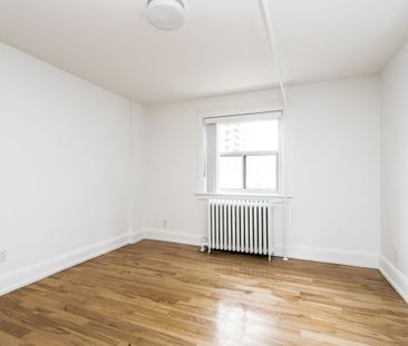 54 Maitland Street - Photo 2