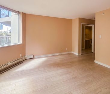 Dwtn West End | 2 Bed Luxury Condo | Parking, Storage, Heat & Water... - Photo 1