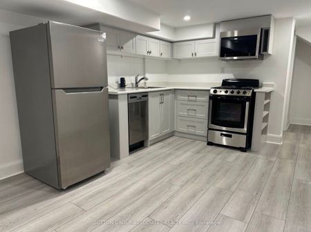 For Lease - 1208 College Street Unit# Bsmt, Toronto, Ontario - Photo 3