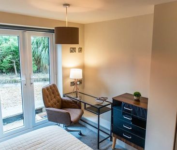 1 bedroom in a house share to rent - Photo 3