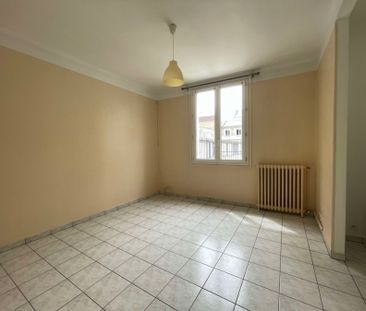 Location Appartement 2 pièces 47m² - Photo 1