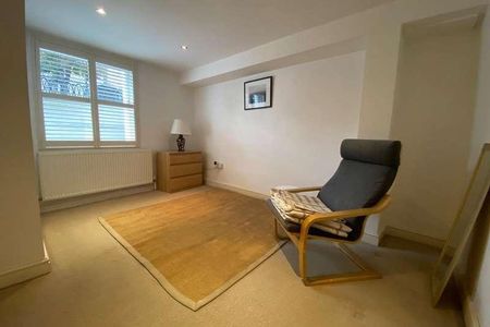 Birkbeck Place, Dulwich, London, SE21 - Photo 3