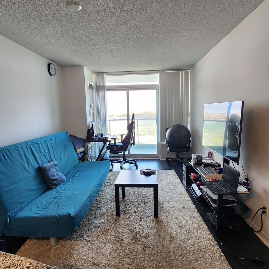 For Lease - 4900 Glen Erin Drive Unit# 1601, Mississauga, Ontario - Photo 1