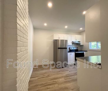 $2,095 / 4 br / 1 ba / 26 Cayuga st unit B - Photo 1
