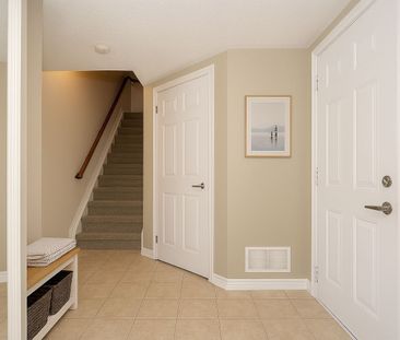 For Lease - 2543 WATERLILLY Way, Barrhaven, Ontario - Photo 1