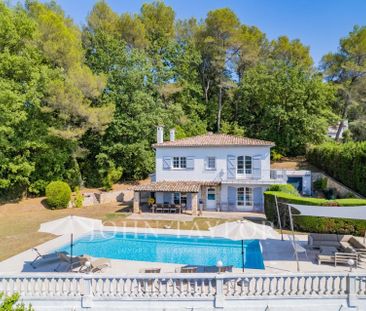Maison à louer Mougins, Cote d'Azur, France6 500 EUR / Mois - Photo 1
