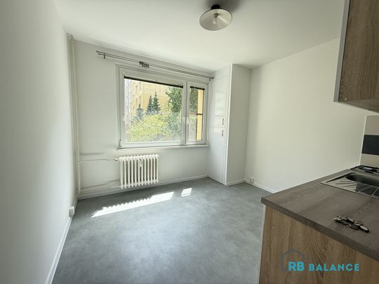 Pronájem bytu 1+1 36 m² - Fotografie 1