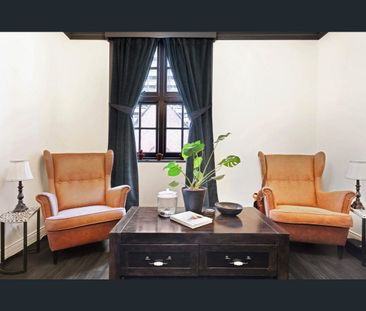 Fully Furnished Heritage Beauty in the Heart of the CBD - Photo 1