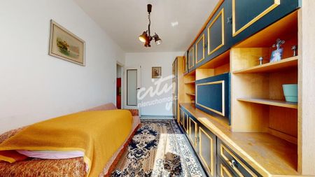 Rozkładowe mieszkanie w niskim bloku - Фото 4