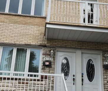 Spacieux 5 1/2 à louer à Nouveau Rosemont - Photo 1