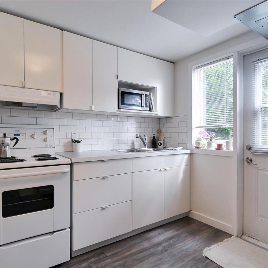 For Lease - 169 Bellefair Avenue Unit# Bsmt, Toronto, Ontario - Photo 1